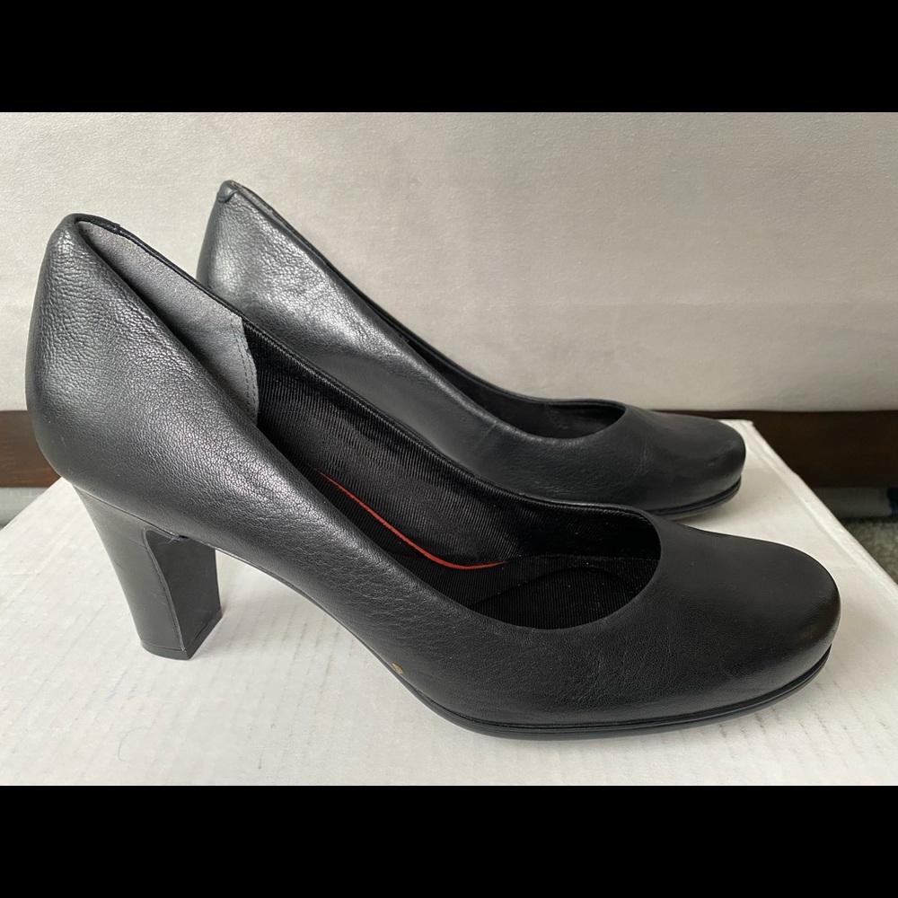 Rockport Total Motion Pumps